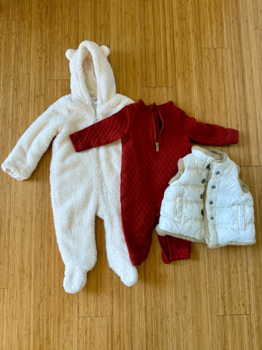 GAP and Old Navy 6-12 month baby winter bundle